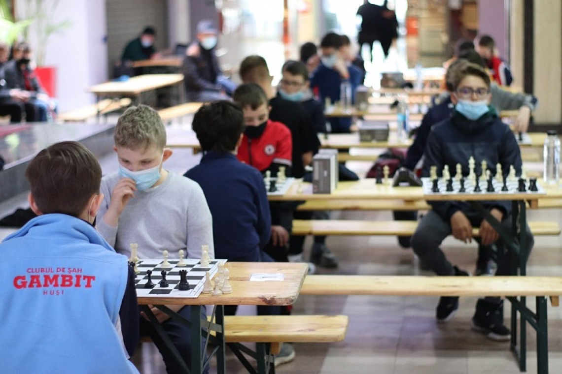 Proiect de promovare a șahului câștigat de CS Gambit Huși
