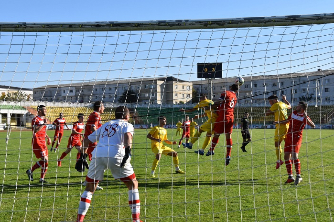 S-au bătut singuri!