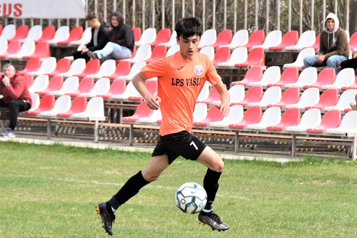 Mesajul de mulțumire al unui fotbalist pentru părinții săi!