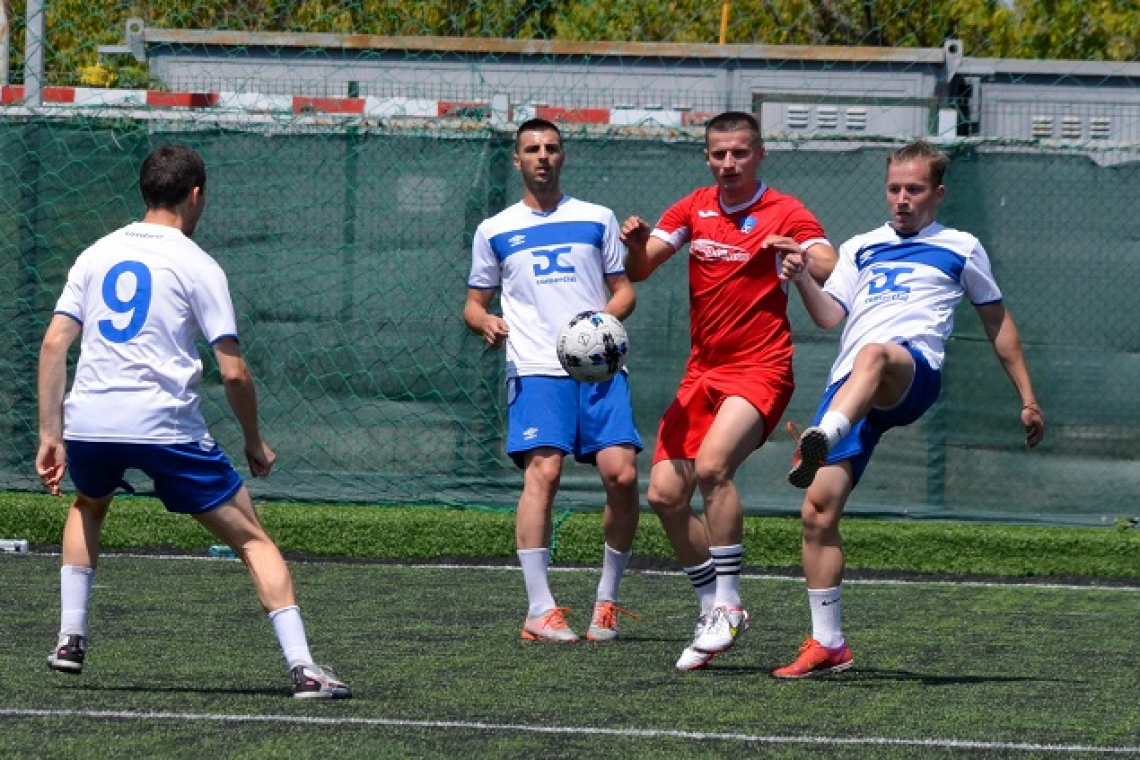 Începe un nou sezon la minifotbal!