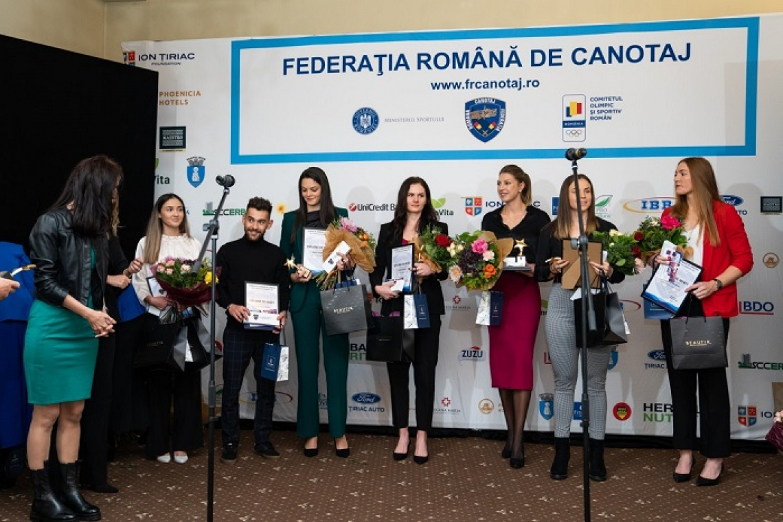 Vasluience premiate în cadrul Galei canotajului românesc