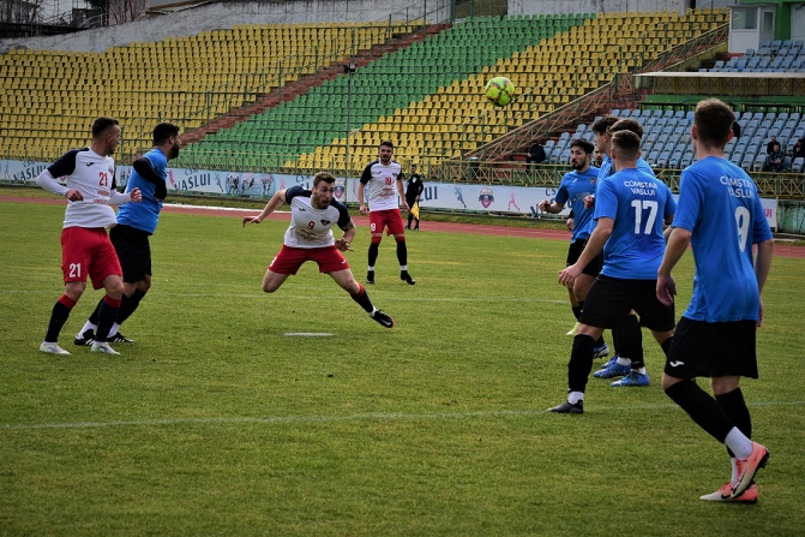 Comstar Vaslui – FC Gârceni, cap de afiș în etapa a 13-a a Ligii 4