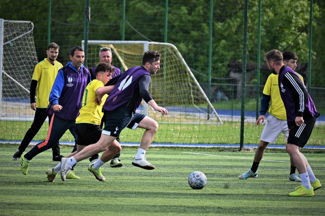 Duelul generațiilor la fotbal