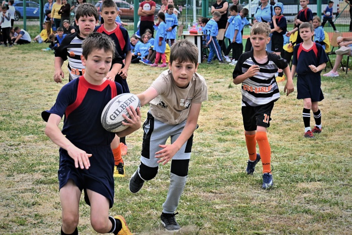 Peste 50 de copii la Festivalul Județean de Minirugby de la Vetrișoaia