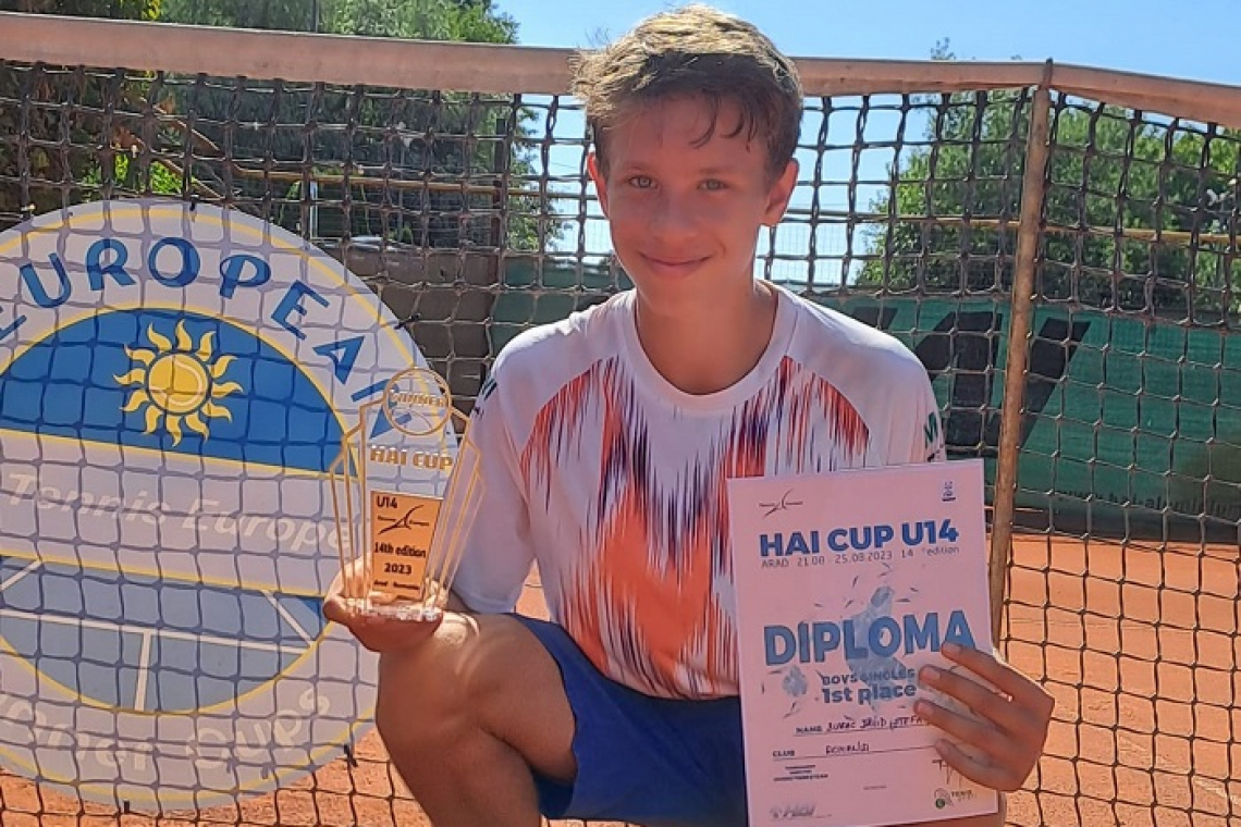 David Burac a câștigat turneul internațional Tennis Europe Under 14 de la Arad