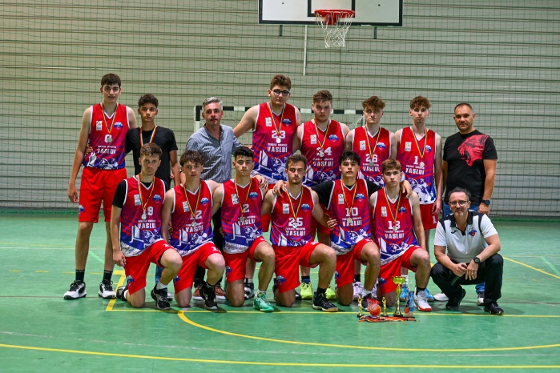 CSM Vaslui este vicecampioana Moldovei la baschet U18