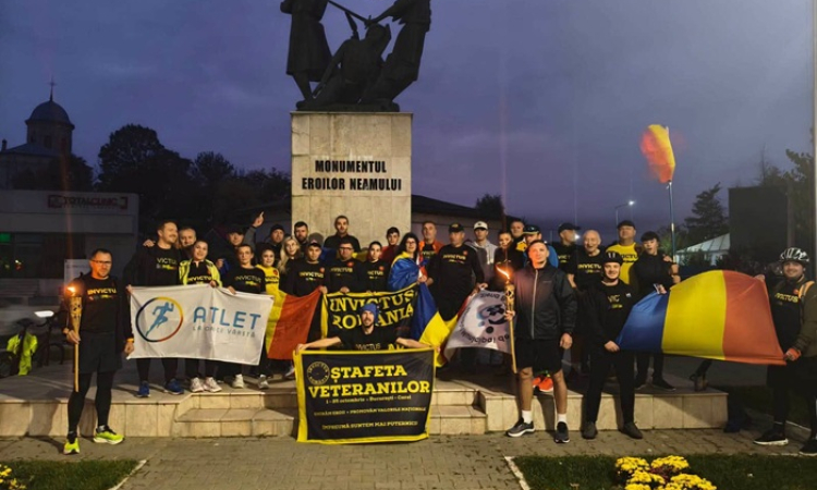 100 de kilometri în memoria eroilor! Voluntarii Invictus au trecut prin Bârlad într-o cursă a onoarei și respectului