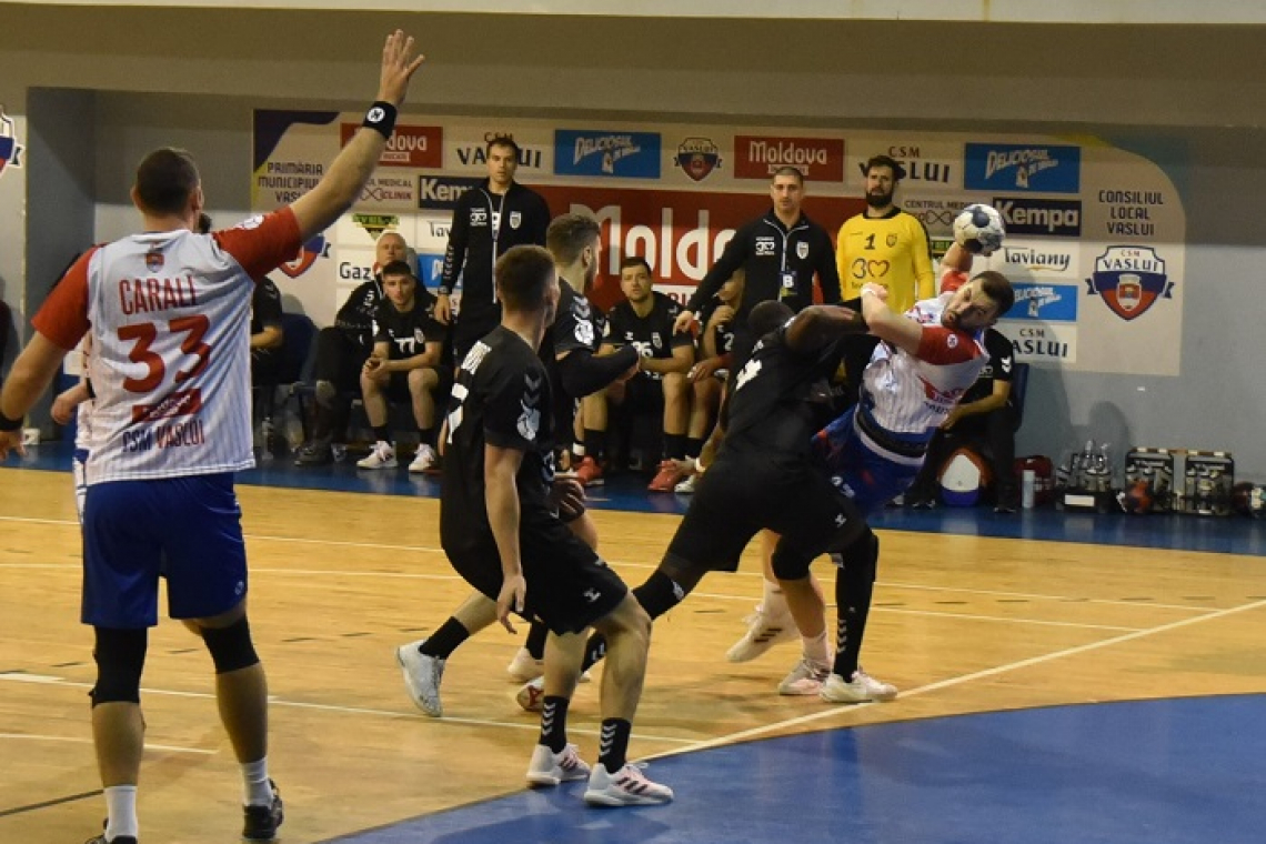 Trei echipe fără victorie în Liga Zimbrilor