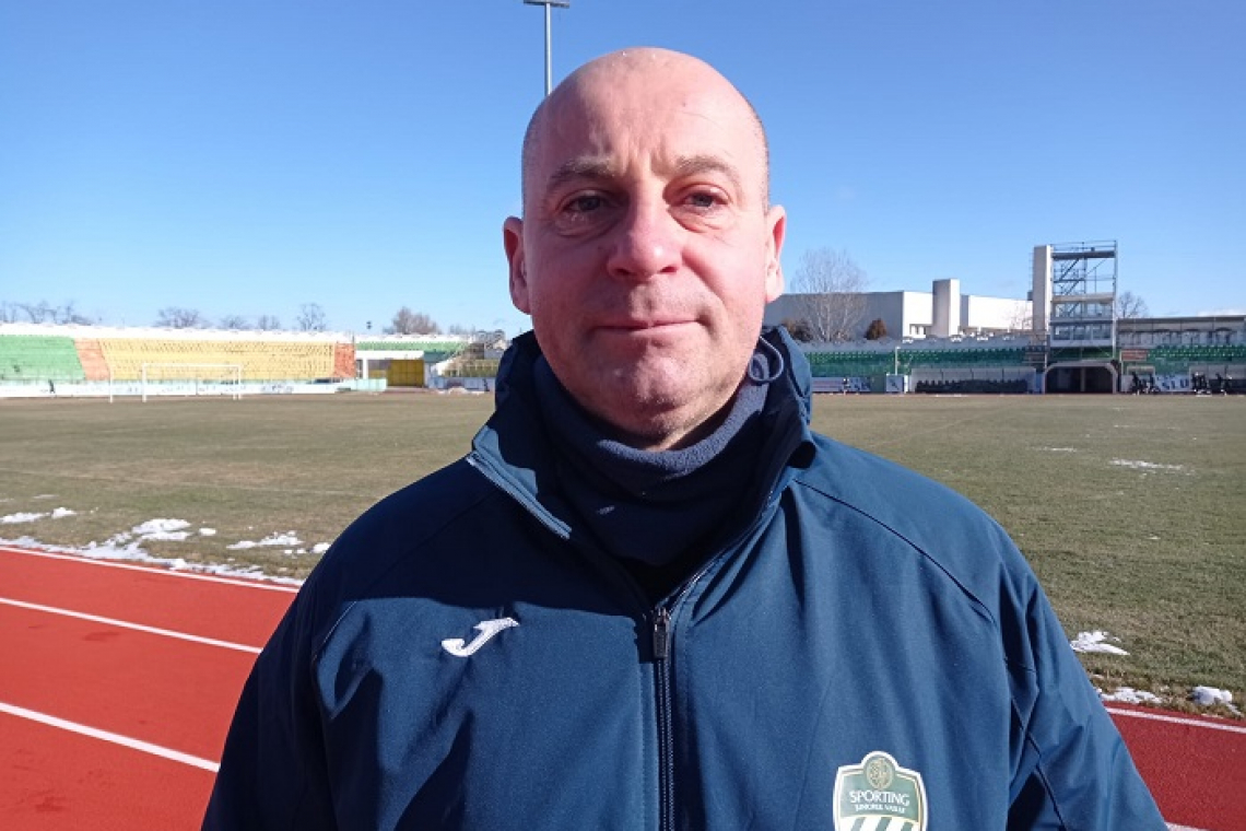 Costel Ilie/ ”Suntem outsideri: Ne jucăm șansa până la capăt!”