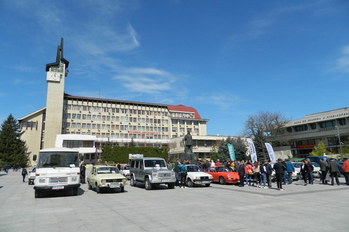 Pasionații de vehicule istorice așteptați la Raidul Ștefan cel Mare – Podul Înalt