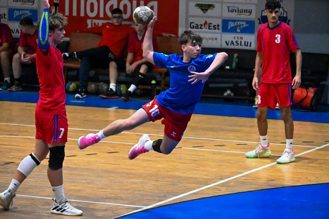 Victorie confortabilă pentru LPS Vaslui la juniori 1