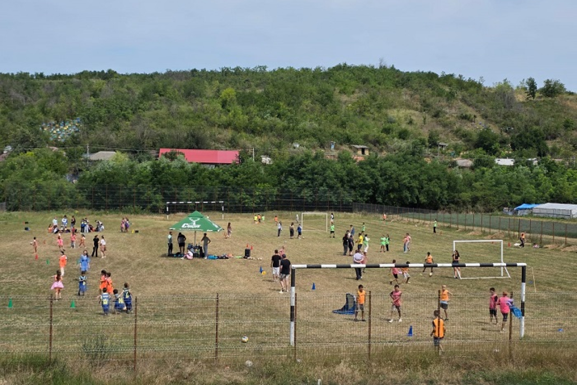 Episcopia Hușilor promovează fotbalul în mediul rural printr-un parteneriat cu FRF