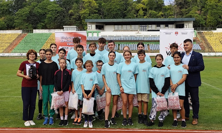În cadrul Zilelor Culturale ale Municipiului Vaslui, Primăria a ținut să premieze atletismul vasluian