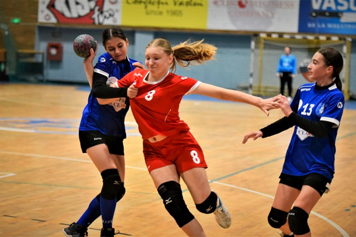 O handbalistă din Vaslui, premiată la concursul național „Un Condei numit Fair Play”
