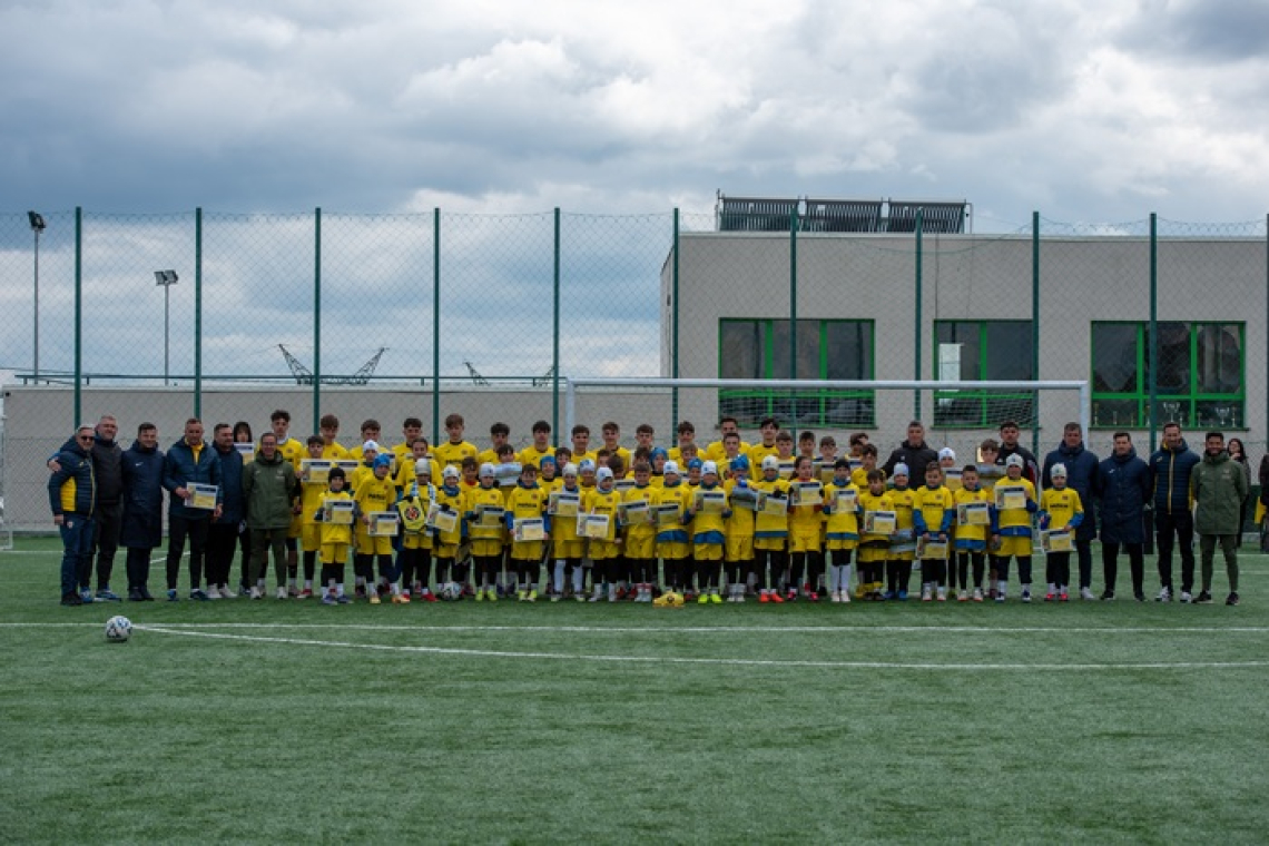 Hușiul, pe harta fotbalului juvenil european: Campus Villarreal CF, succes sportiv și gest de solidaritate