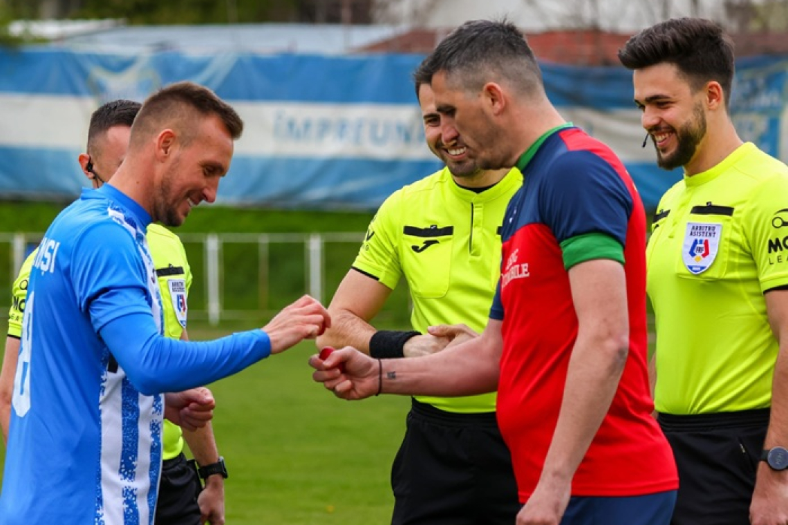 Ouă roșii, amintiri din Liga 1 și un scor fără milă: 6-0 în finala județeană