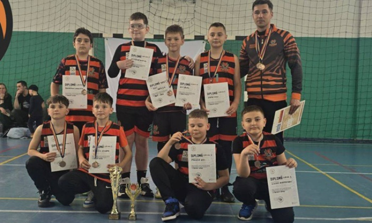 Bronz cu emoții pentru „tigrișorii” Vasluiului! Victorie dramatică la turneul final A la U12