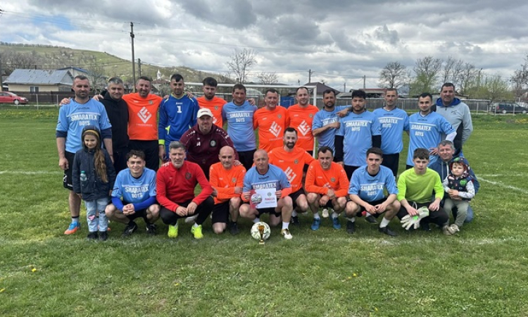 „Caravana Fotbalului” ajunge la Dragomirești: fotbal, comunitate și descoperirea tinerelor talente