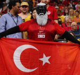 Mondialul la TV | Udi Neco, suporterul turc care a devenit viral la nivel mondial după apariția de la Cupa Mondială 2026