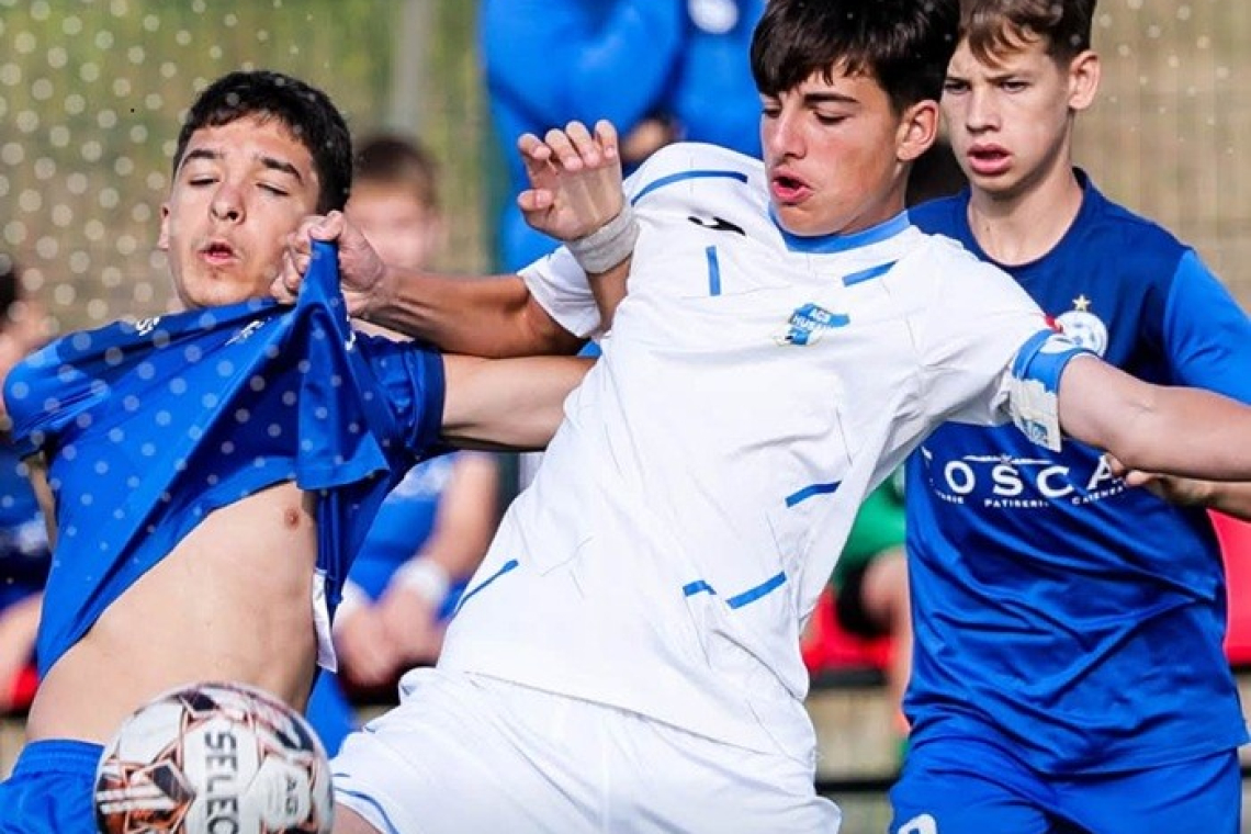 Hușiul respiră fotbal juvenil! Aproape 1.000 de copii participă la Huși Juniors Cup. Daniel Dobrea: „Ne dorim ca acest turneu să devină un reper în România”