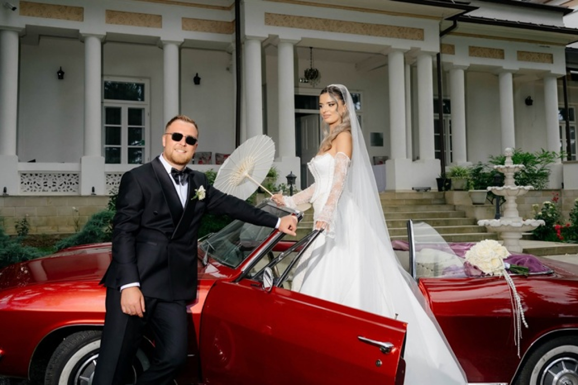 Vlad Rusu, portarul CSM Vaslui, nuntă de poveste! Goalkeeperul vasluian și-a unit destinul cu Anca Maria Maxim