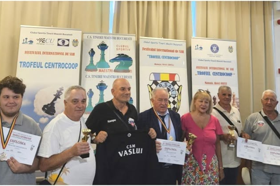 Șahiștii de la CSM Vaslui, „pe val” la Mamaia! Aur și bronz pentru sportivii vasluieni la Turneul Centrocop