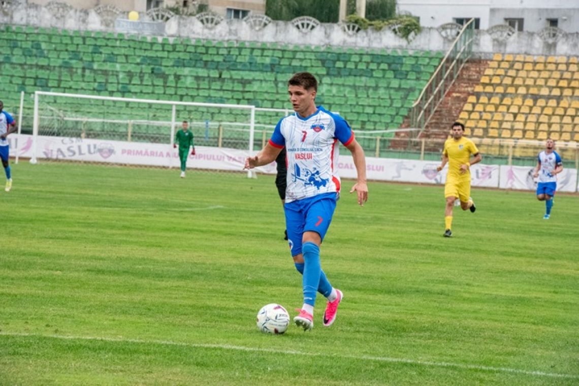 Bogdan Istratie, show total! Hat-trick pentru victoria CSM Vaslui cu Aerostar Bacău