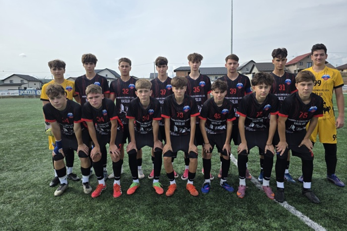 CSM Vaslui, victorie la scor în fața liderului! Juniorii U16 au urcat pe primul loc după un spectaculos 8-1 cu Aerostar Bacău