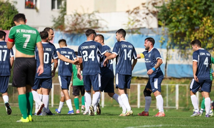 CSM Hușana Huși, de neoprit în Liga 4! Șapte victorii din șapte și 50 de goluri marcate!